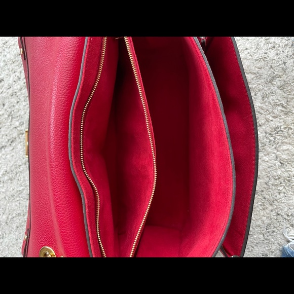 Authentic Louis Vuitton Vavin Handbag/Crossbody - Picture 9 of 12